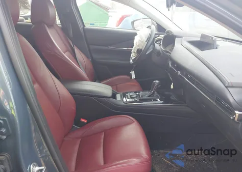 2023 Mazda Cx-30 2.5 S Carbon Edition z USA, uszkodzony, nr VIN 3MVDMBCM8PM502891